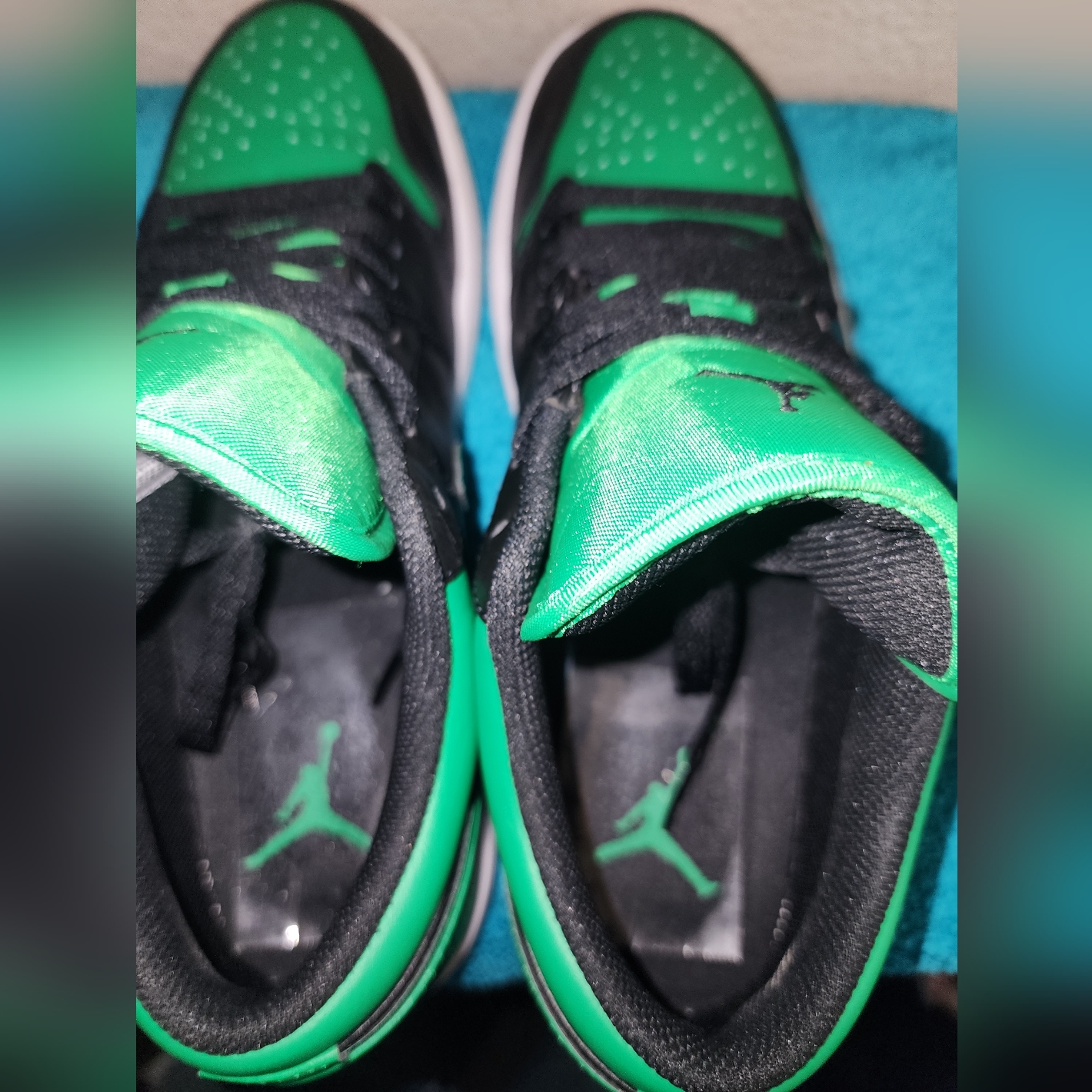 Mens Green And Black Sneakers